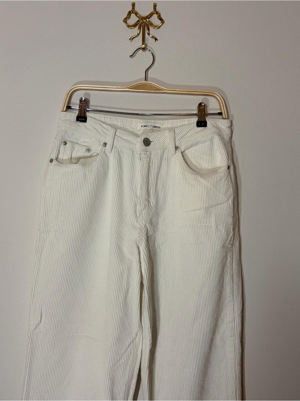 Almost Famous White Wide-Leg Corduroy Jeans